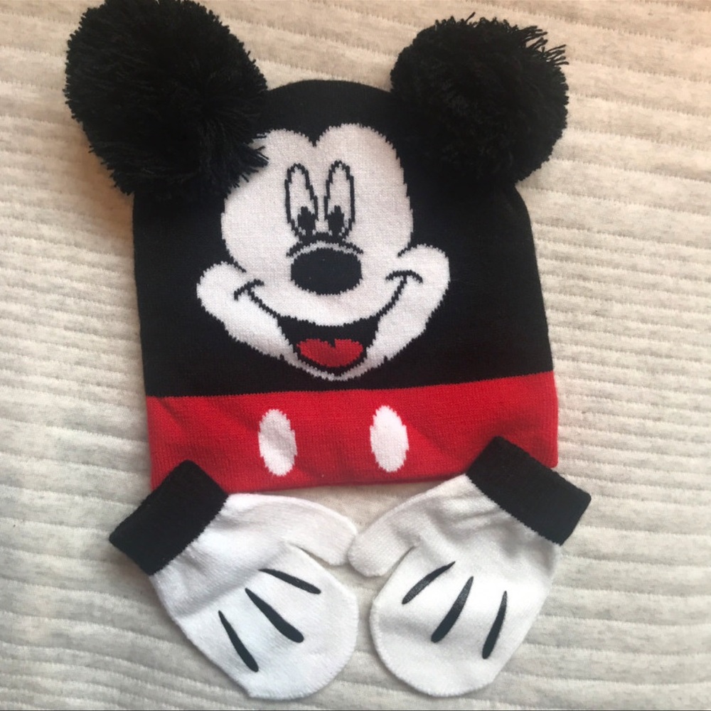 DISNEY Toddler/infant winter hat & mittens Mickey Mouse